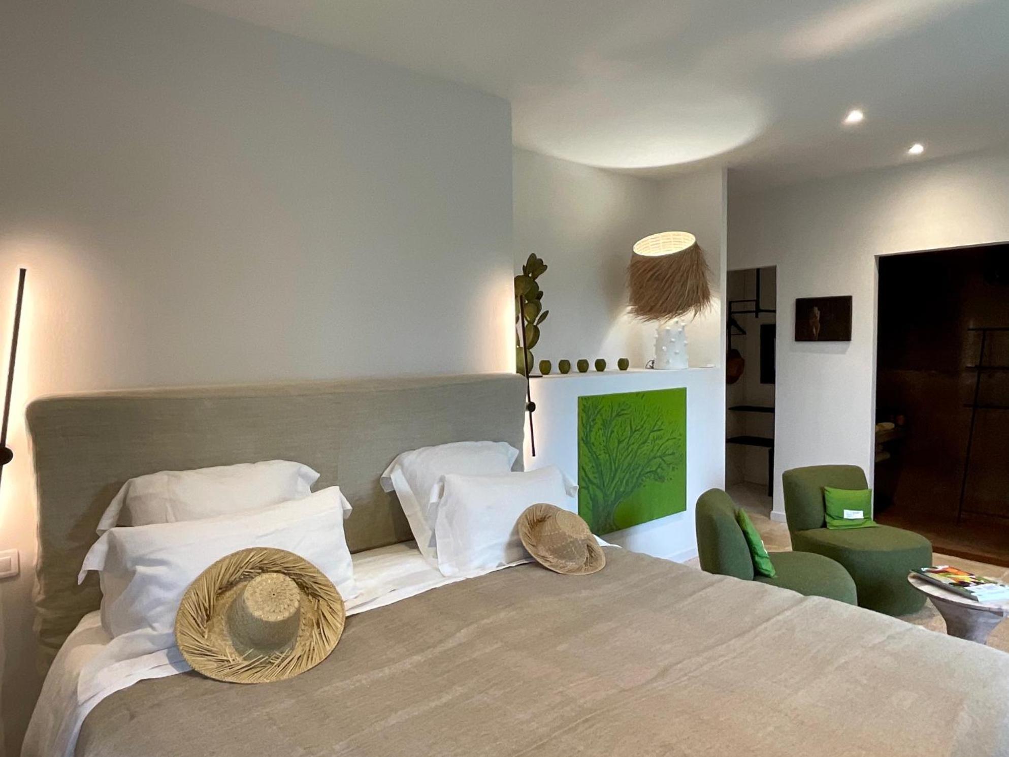 Provence Km28 Bed & Breakfast Gordes Exterior photo